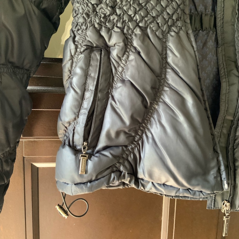 RAINFOREST Packable Travel Coat - Black - Picture 5 of 11